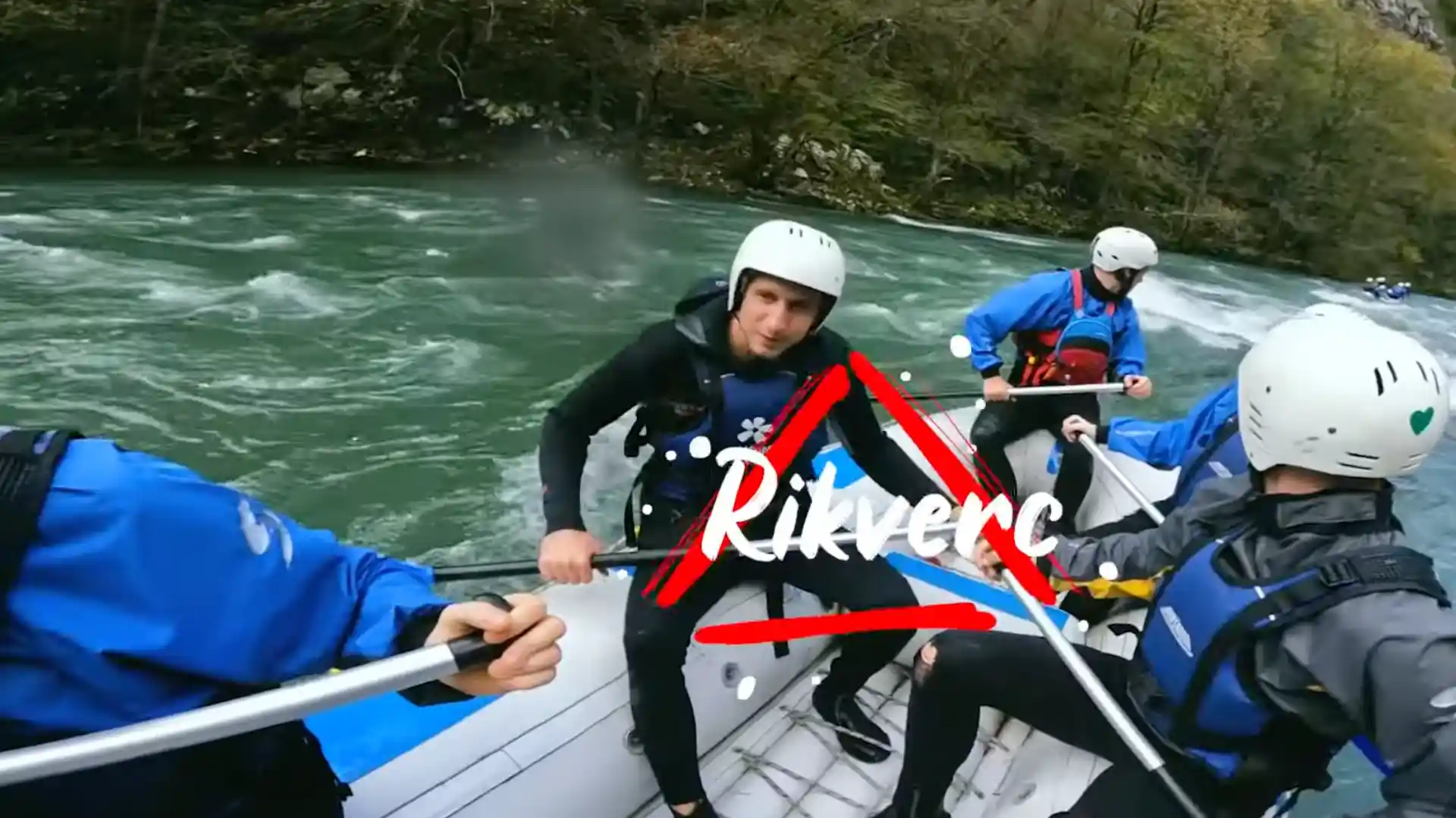 Adrenalinski rafting na Uni i prevrtanje čamca - zabava u prirodi